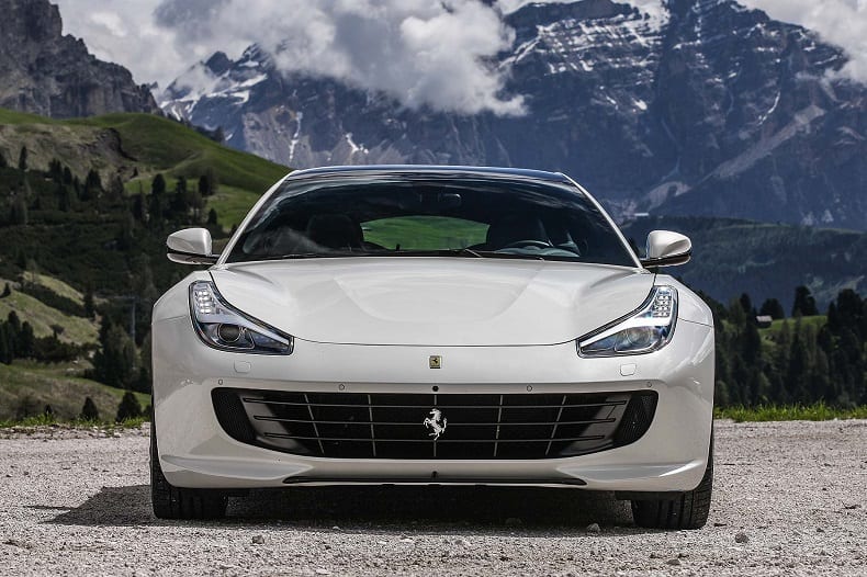 02_Ferrari_GTC4Lusso_2016