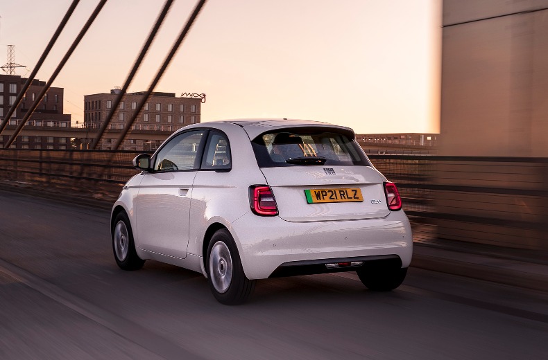 charging-your-ev-in-europe-fiat-500e