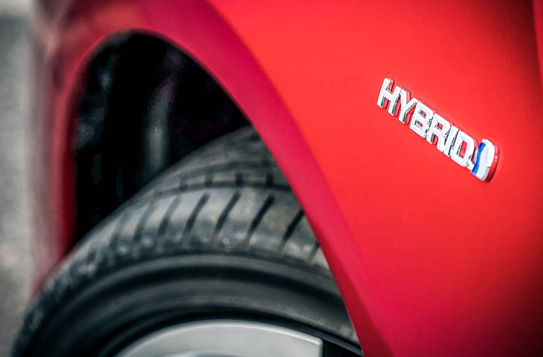 What is a hybrid car?